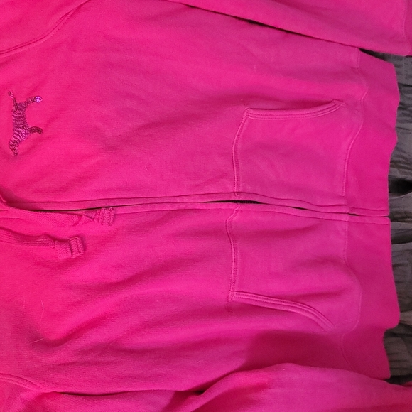 Pink hoodie - Picture 3 of 3